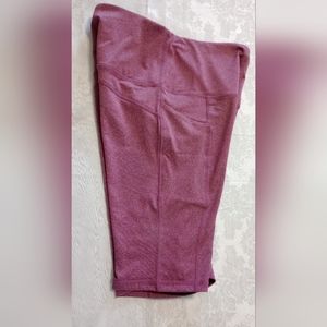 Yoga Shorts With Side Pockets